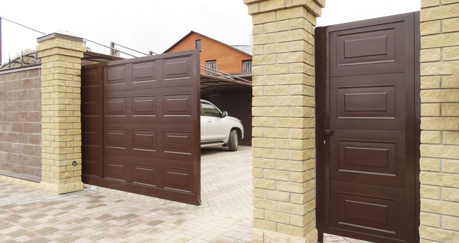 Ворота с калиткой в Ессентуках под ключ